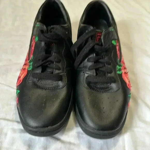 Fila Original Fitness Roses Athletic Shoe Pink Black womens size 8 1/2 - Picture 3 of 6